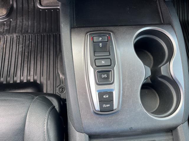 used 2021 Honda Pilot car, priced at $32,094
