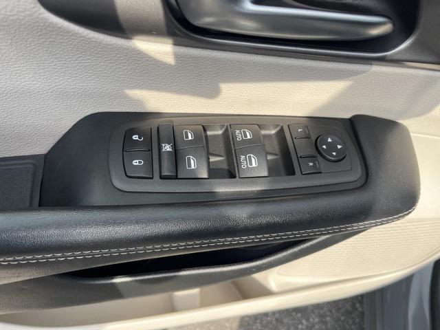 used 2022 Chrysler Pacifica car, priced at $24,990