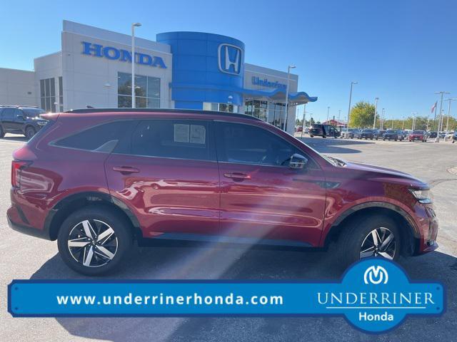 used 2021 Kia Sorento car, priced at $27,250