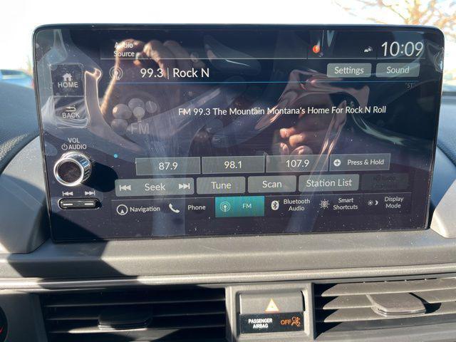 new 2025 Honda Pilot car, priced at $49,595