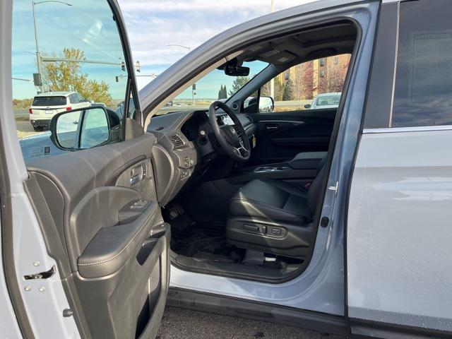 new 2025 Honda Ridgeline car, priced at $44,830