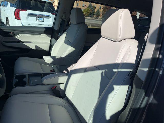 new 2026 Honda Odyssey car, priced at $44,290