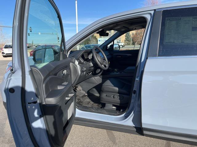 new 2025 Honda Ridgeline car, priced at $44,830