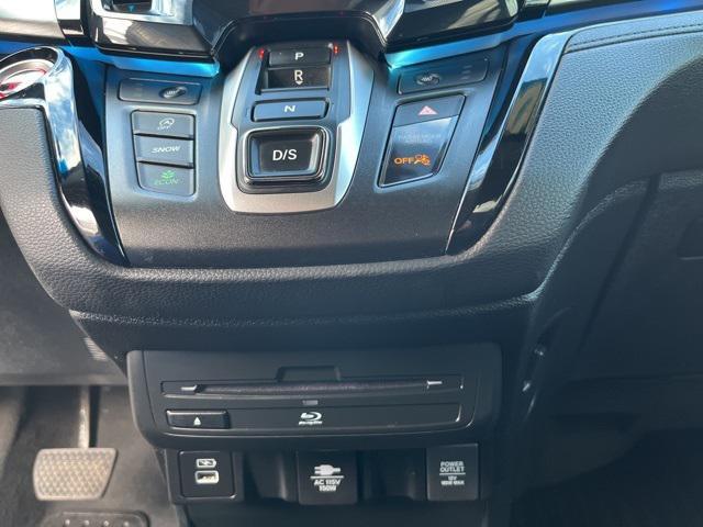 used 2023 Honda Odyssey car, priced at $40,000