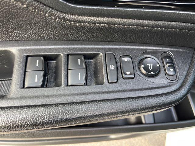 used 2023 Honda Odyssey car, priced at $38,255