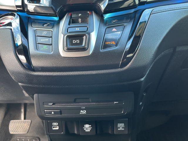 used 2023 Honda Odyssey car, priced at $38,255