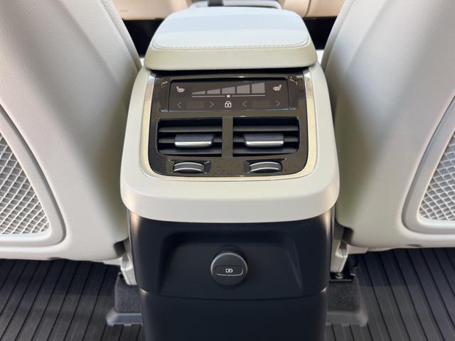used 2024 Volvo XC90 Recharge Plug-In Hybrid car, priced at $57,820