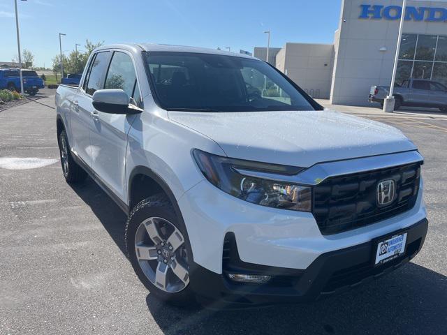 new 2025 Honda Ridgeline car, priced at $42,385