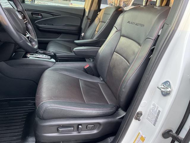 used 2022 Honda Pilot car, priced at $39,500