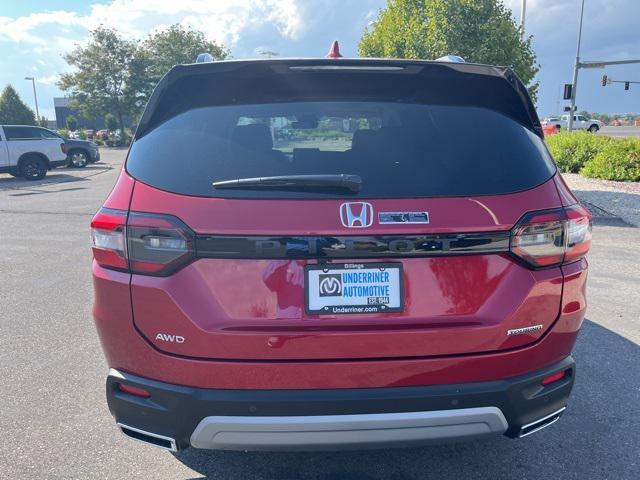 new 2025 Honda Pilot car, priced at $52,280