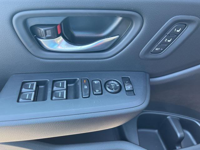 new 2025 Honda Pilot car, priced at $52,280