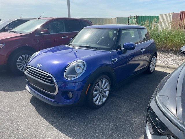 used 2021 MINI Hardtop car, priced at $22,900