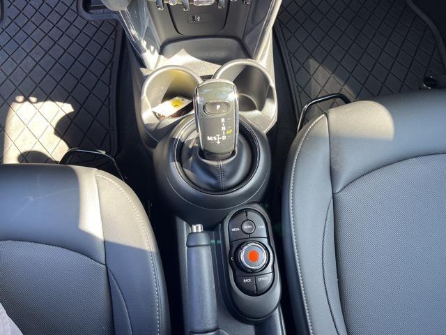 used 2021 MINI Hardtop car, priced at $21,689