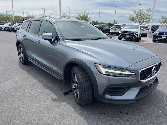 used 2020 Volvo V60 Cross Country car, priced at $29,226