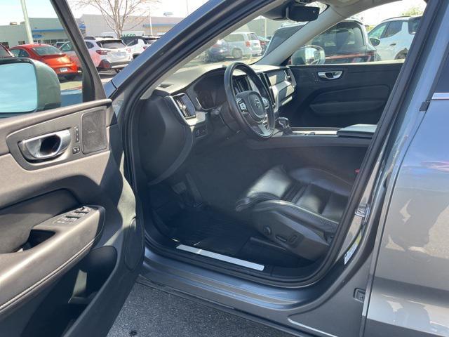 used 2020 Volvo XC60 car, priced at $28,900