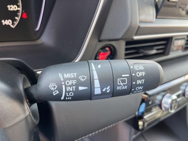 new 2025 Honda Pilot car, priced at $51,050