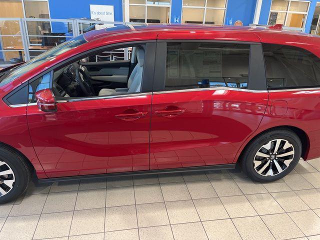 new 2025 Honda Odyssey car, priced at $44,125