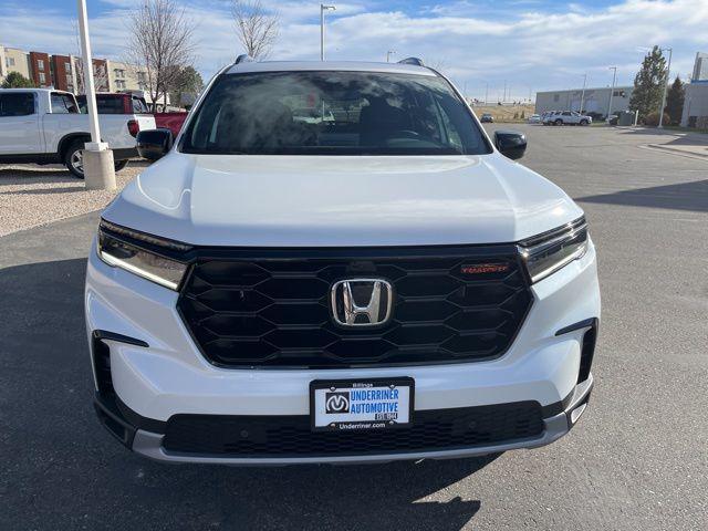 new 2025 Honda Pilot car, priced at $49,850