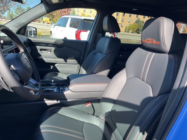 new 2025 Honda Pilot car, priced at $51,350