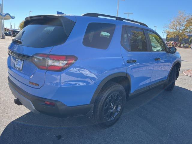 new 2025 Honda Pilot car, priced at $51,350