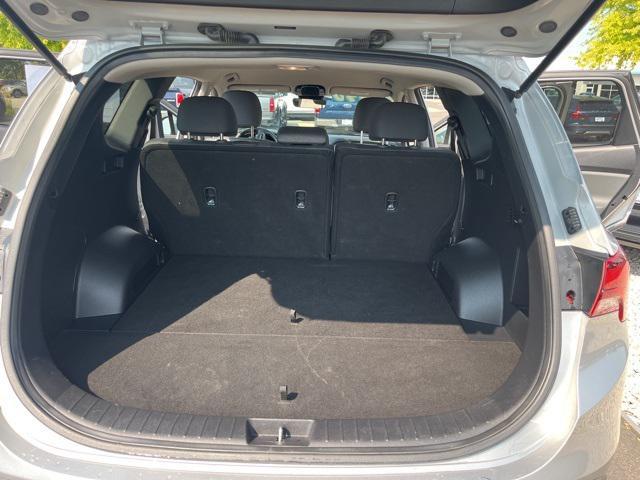 used 2021 Hyundai Santa Fe car, priced at $21,000
