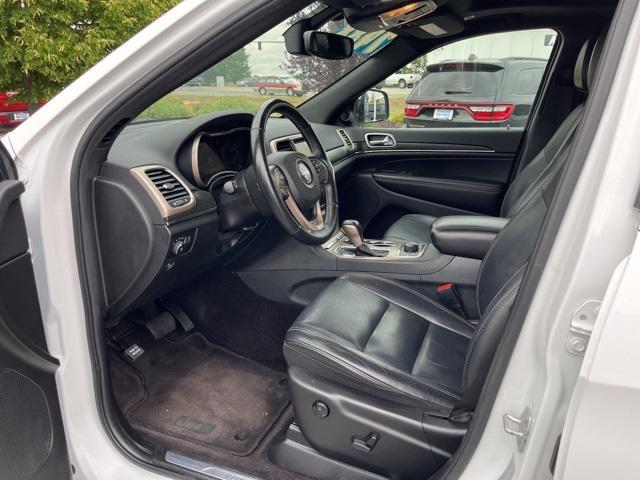 used 2017 Jeep Grand Cherokee car, priced at $17,488