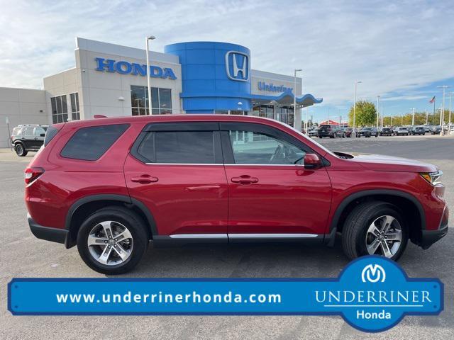 used 2024 Honda Pilot car, priced at $39,950