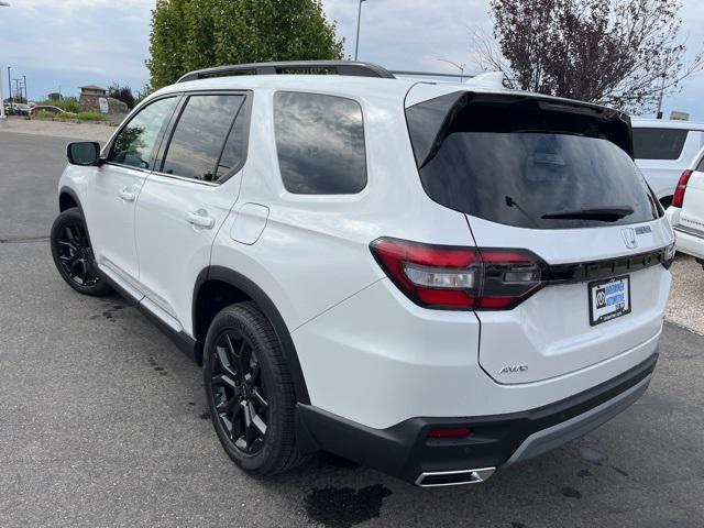 new 2025 Honda Pilot car, priced at $53,405