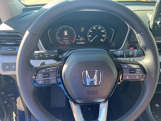 new 2025 Honda Pilot car, priced at $52,995