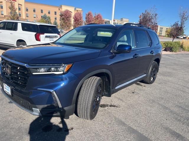 new 2025 Honda Pilot car, priced at $52,995