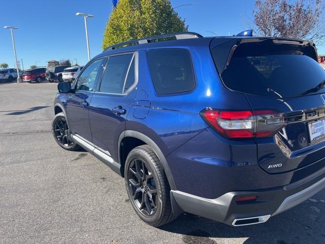 new 2025 Honda Pilot car, priced at $52,995