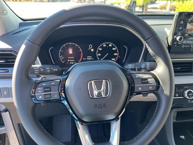 new 2025 Honda Pilot car, priced at $52,995