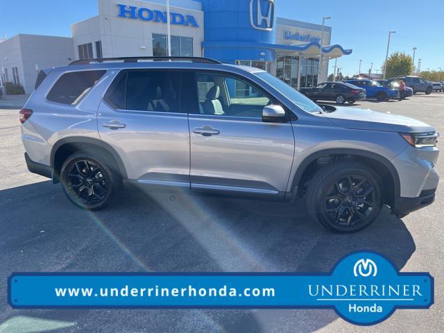 new 2025 Honda Pilot car, priced at $52,995