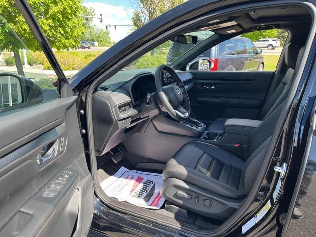 new 2025 Honda CR-V Hybrid car, priced at $40,545