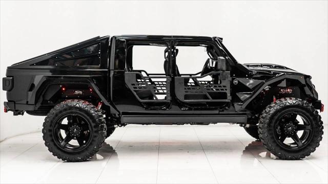 used 2025 Jeep Gladiator car, priced at $83,500