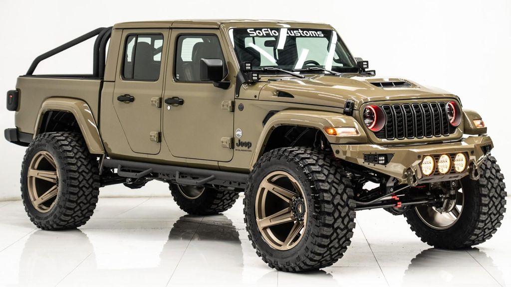 used 2025 Jeep Gladiator car, priced at $68,000
