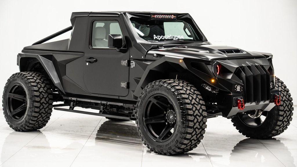 used 2025 Jeep Wrangler car, priced at $185,000