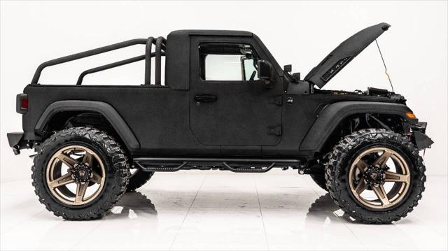 used 2021 Jeep Wrangler Unlimited car, priced at $74,999