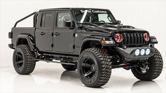 used 2025 Jeep Gladiator car, priced at $62,999