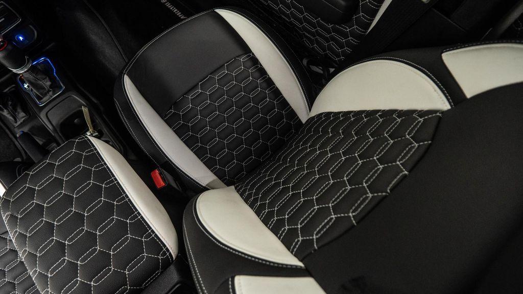 used 2025 Jeep Gladiator car, priced at $198,000