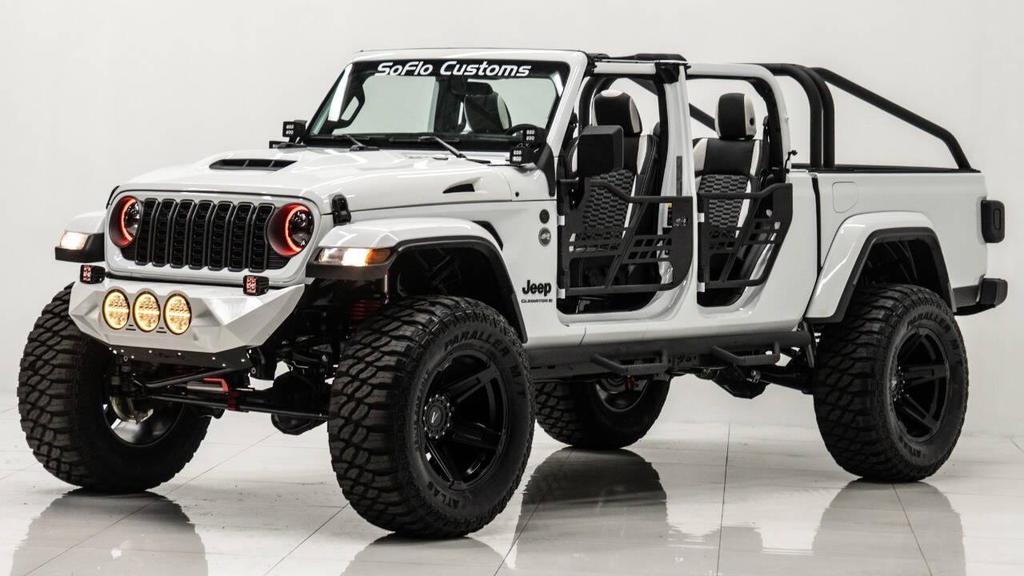 used 2025 Jeep Gladiator car, priced at $69,000