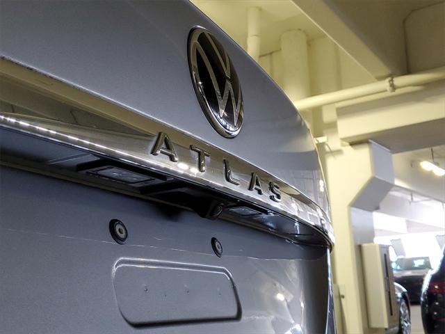 used 2021 Volkswagen Atlas Cross Sport car, priced at $21,990