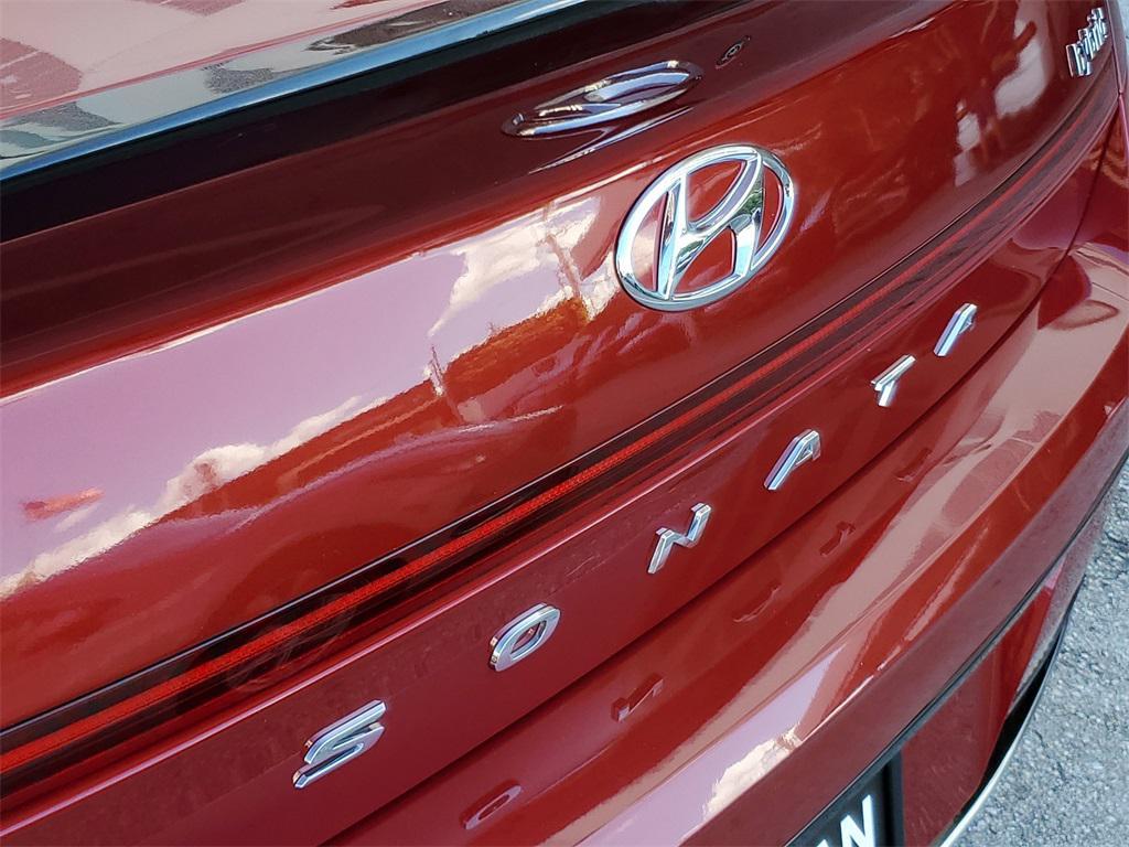 used 2023 Hyundai Sonata Hybrid car, priced at $22,650