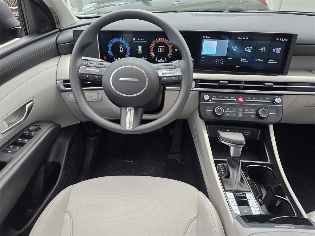 new 2025 Hyundai Tucson car, priced at $31,300