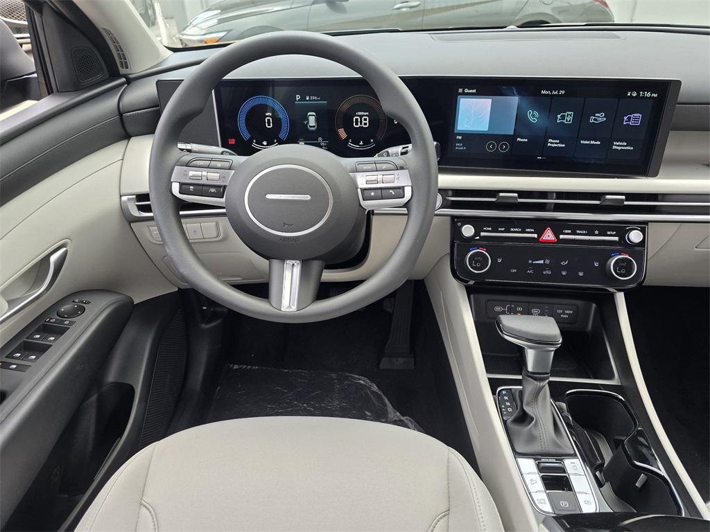 new 2026 Hyundai Tucson car, priced at $33,675