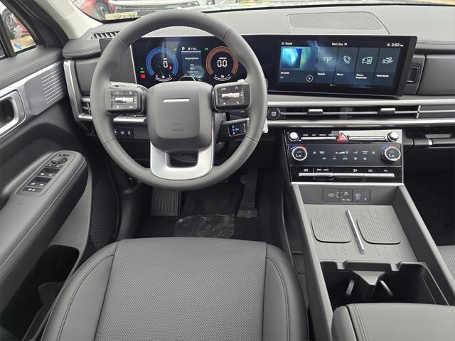 new 2025 Hyundai Santa Fe car, priced at $39,915
