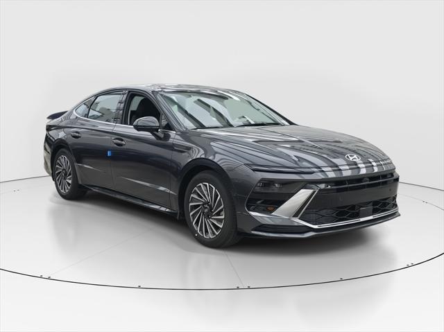 new 2025 Hyundai Sonata Hybrid car, priced at $33,238