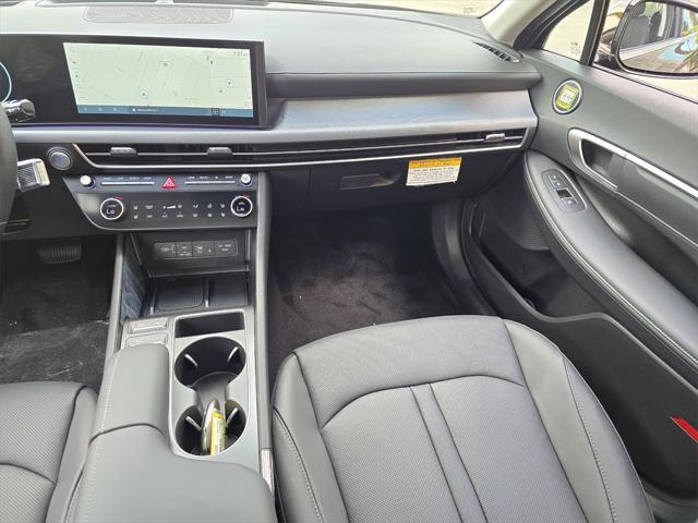 new 2025 Hyundai Sonata Hybrid car, priced at $39,250