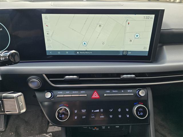 new 2025 Hyundai Sonata Hybrid car, priced at $39,250