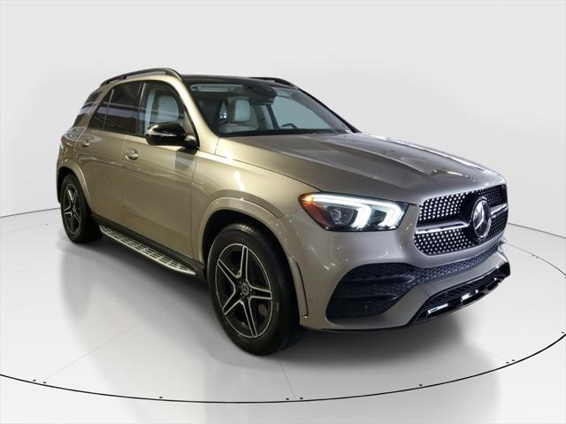 used 2022 Mercedes-Benz GLE 450 car, priced at $53,490